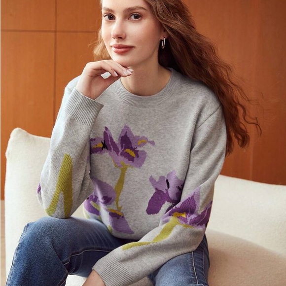 MOTF | Floral Sweater - Picture 3 of 12